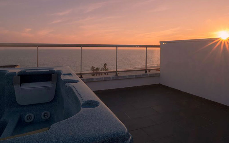 NUBAHOTEL COMARRUGA 4*